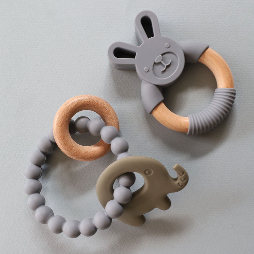1075/03 Wooden & silicone teether HEN - Teethers
